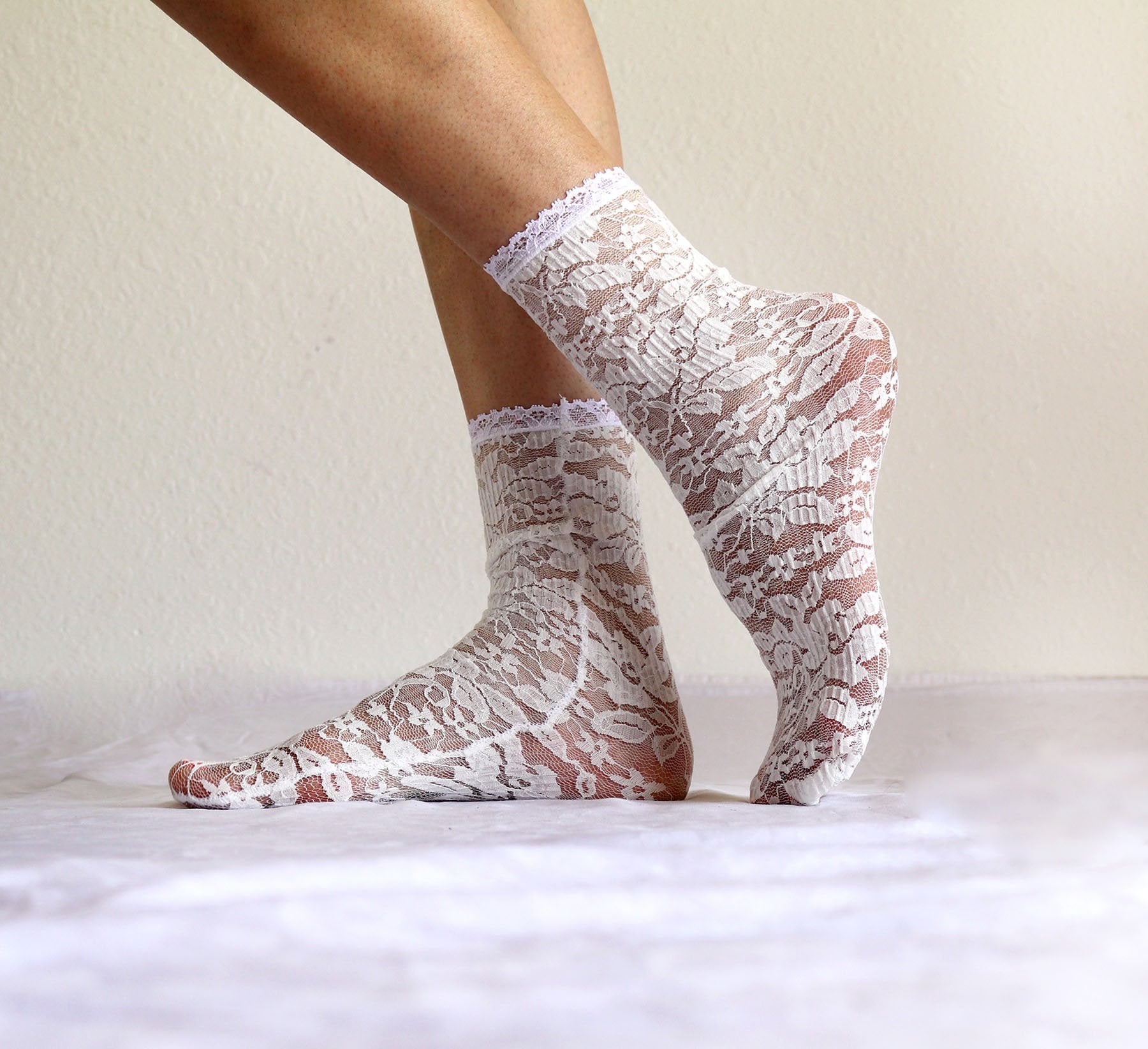 Ivory Lace Women's Socks. Handmade Lacy Socks. Bridal gift.