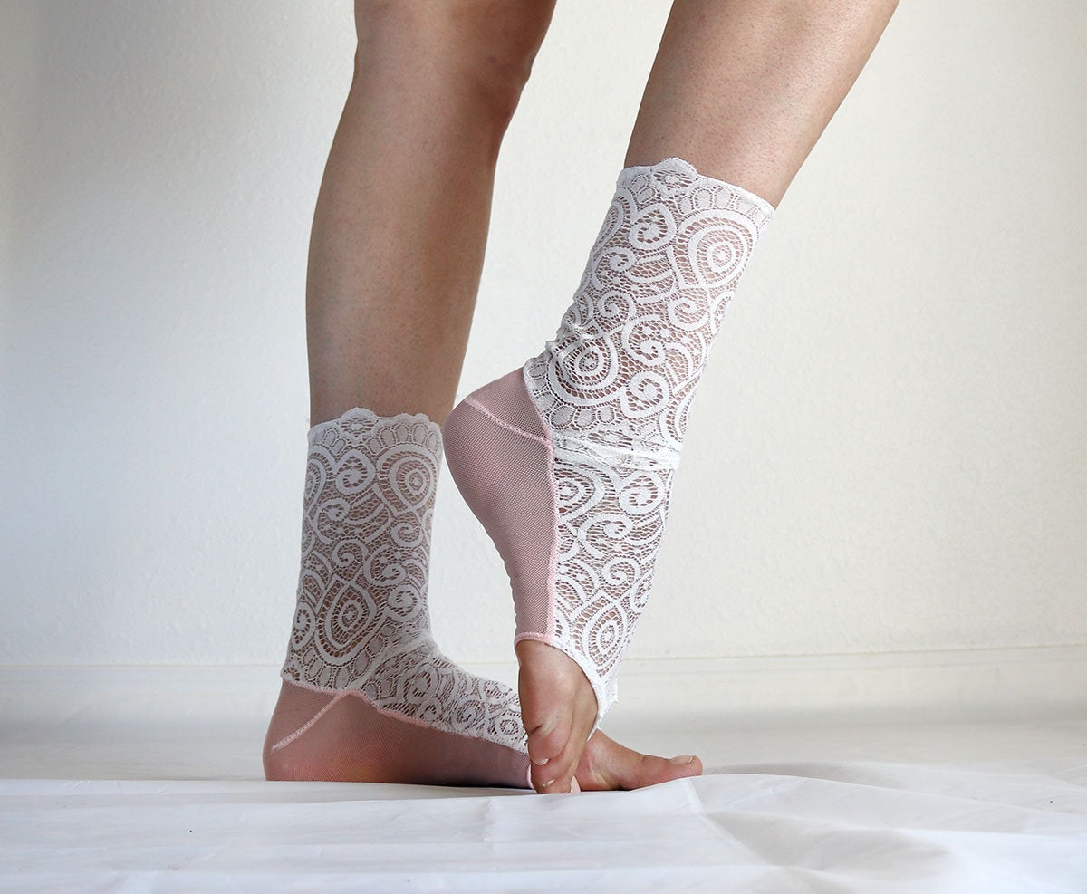 Ivory Lace and Mesh Thong Toeless Socks